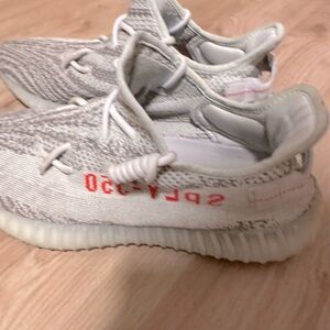 Adidas Yeezy Boost 350 V2 Sneakers blue tint